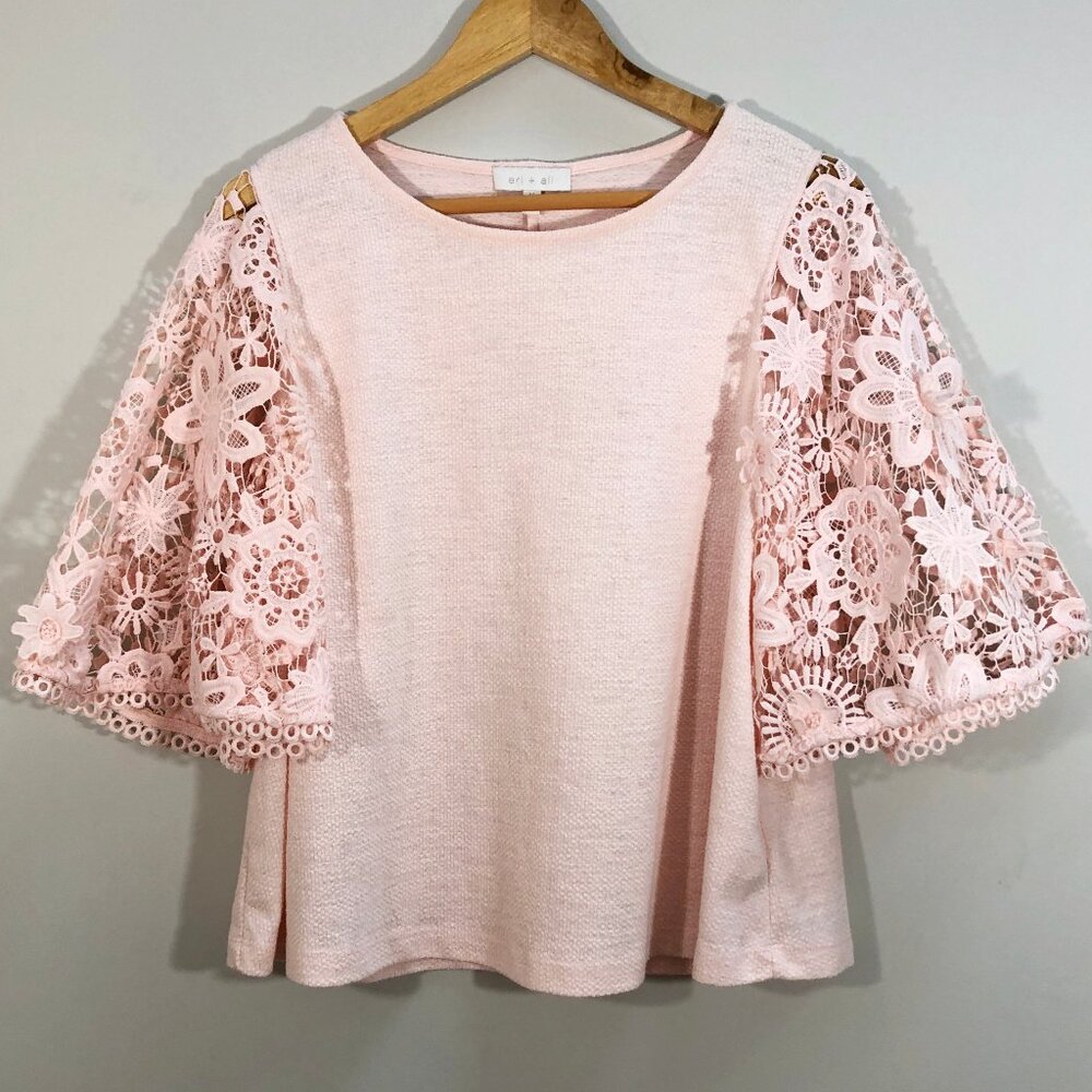 ANTHRO eri + ali Samara Lace Bell Sleeve Top in Pale Pink M - Picture 4 of 14